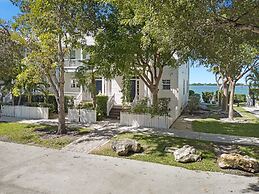 Indigo Reef Resort Villas & Marina by KeysCaribbean