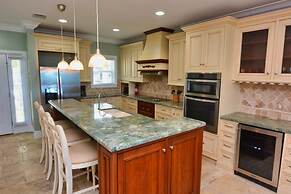 Indigo Reef Resort Villas & Marina by KeysCaribbean