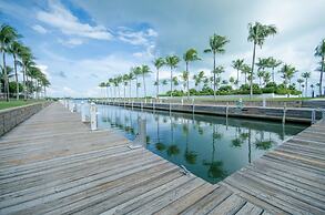 Indigo Reef Resort Villas & Marina by KeysCaribbean