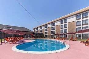 Comfort Inn & Suites Aberdeen near APG