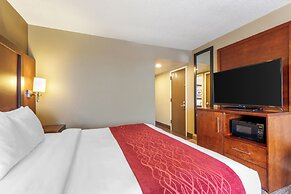 Comfort Inn & Suites Aberdeen near APG