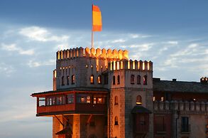 Europa-Park Freizeitpark & Erlebnis-Resort, Hotel Castillo Alcazar