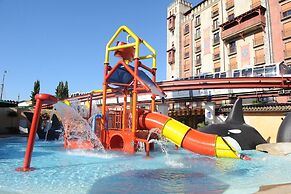 Europa-Park Freizeitpark & Erlebnis-Resort, Hotel Castillo Alcazar