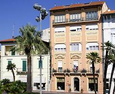 Hotel Liberty