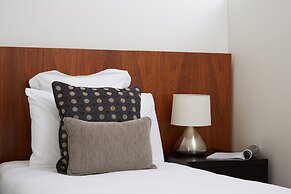 Cosmopolitan Hotel and Apartments