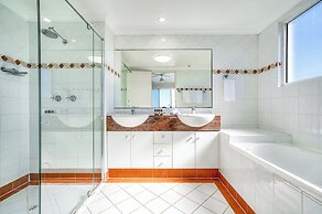 Xanadu Main Beach Resort