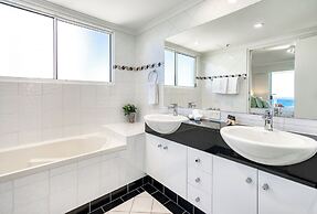 Xanadu Main Beach Resort