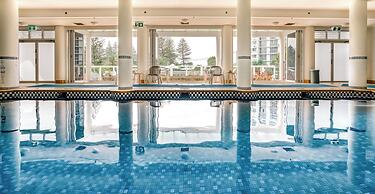 Xanadu Main Beach Resort