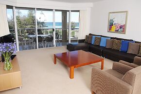 Xanadu Main Beach Resort