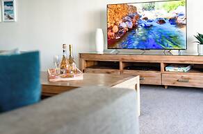 Xanadu Main Beach Resort