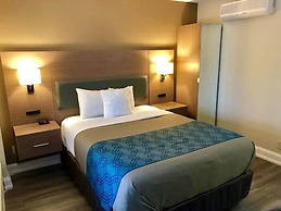 EconoLodge Downtown Toronto