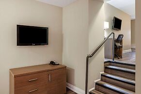 EconoLodge Downtown Toronto