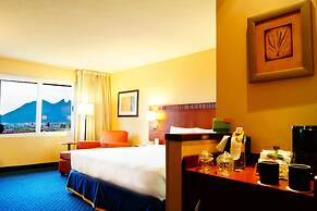 Courtyard Monterrey San Jeronimo/Valle