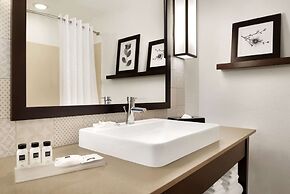 Country Inn & Suites by Radisson, Houghton, MI