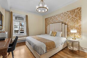 Hotel Charles-Alexandre - Par Aneyro