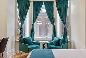 Hotel Charles-Alexandre - Par Aneyro