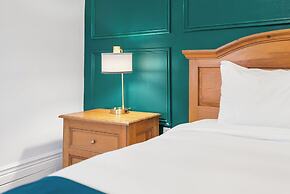 Hotel Charles-Alexandre - Par Aneyro