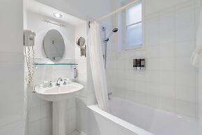 Hotel Charles-Alexandre - Par Aneyro
