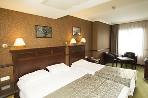 Topkapi Inter Istanbul Hotel