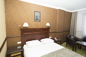 Topkapi Inter Istanbul Hotel