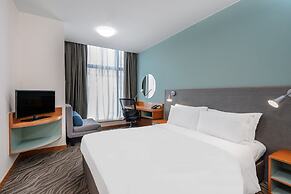 Holiday Inn Express Causeway Bay Hong Kong by IHG