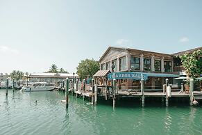 Fitch Lodge - Key West Historic Inns