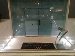 We Hotel Aeropuerto