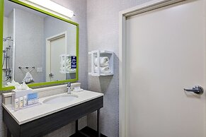 Hampton Inn & Suites Nacogdoches