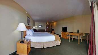 Holiday Inn Express Munising-Lakeview by IHG