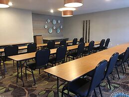 Holiday Inn Express Munising-Lakeview by IHG