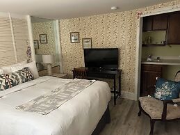 Arrowhead Lake Inn