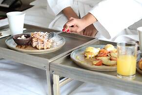 Sheraton Miramar Hotel & Convention Center