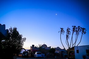 Habiba Beach Lodge