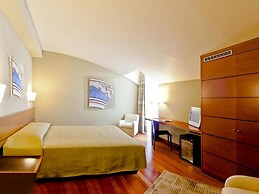 B&B HOTEL Imperia Rossini al Teatro