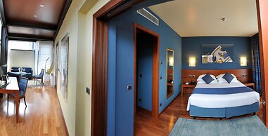 B&B HOTEL Imperia Rossini al Teatro