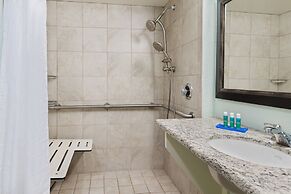 Holiday Inn Express Hotel & Suites Ft. Lauderdale-Plantation by IHG