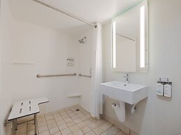 Holiday Inn Express Hotel & Suites Ft. Lauderdale-Plantation by IHG