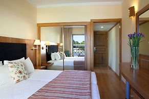 Zeus Essence Ramada by Wyndham Athens