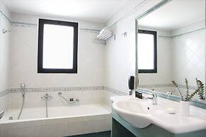 Ramada by Wyndham , Athens Club Attica Riviera