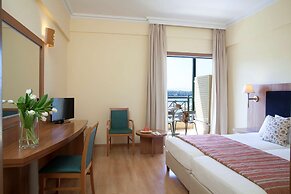Zeus Essence Ramada by Wyndham Athens