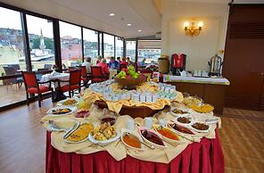 Amber Hotel - Special Class