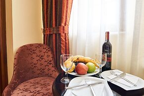 Amber Hotel - Special Class