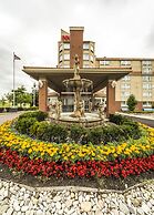 Monte Carlo Inn Vaughan Suites