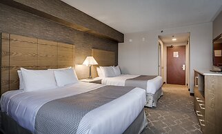 Monte Carlo Inn Vaughan Suites