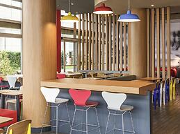 ibis Tamboré