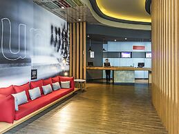ibis Tamboré