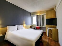 ibis Tamboré