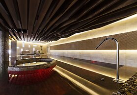 Hotel Serrano Palace