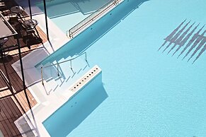 Hotel Serrano Palace