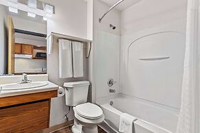 WoodSpring Suites Tulsa